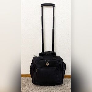 Travelpro Walk About Lite Luggage Bag